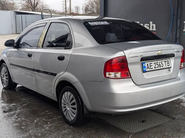 Chevrolet Aveo - зображення 5
