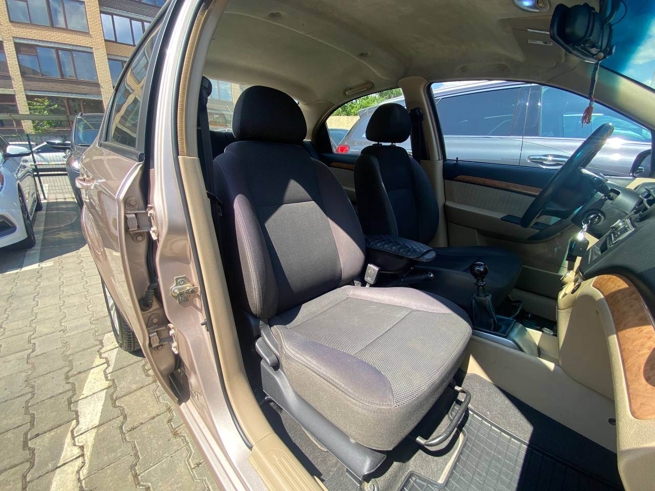 Chevrolet Aveo - фото 10