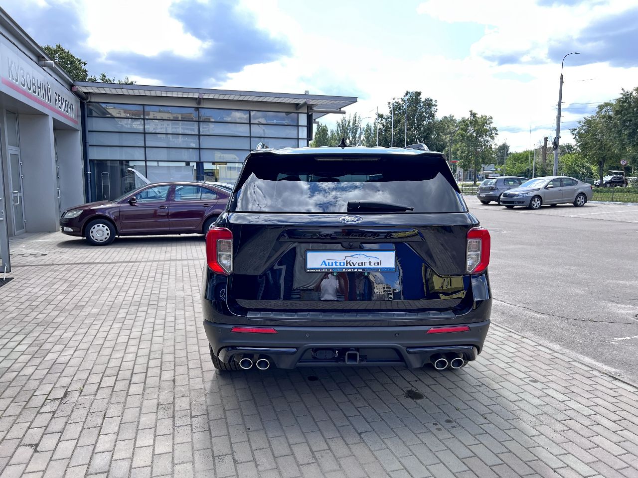 Ford Explorer - фото 8