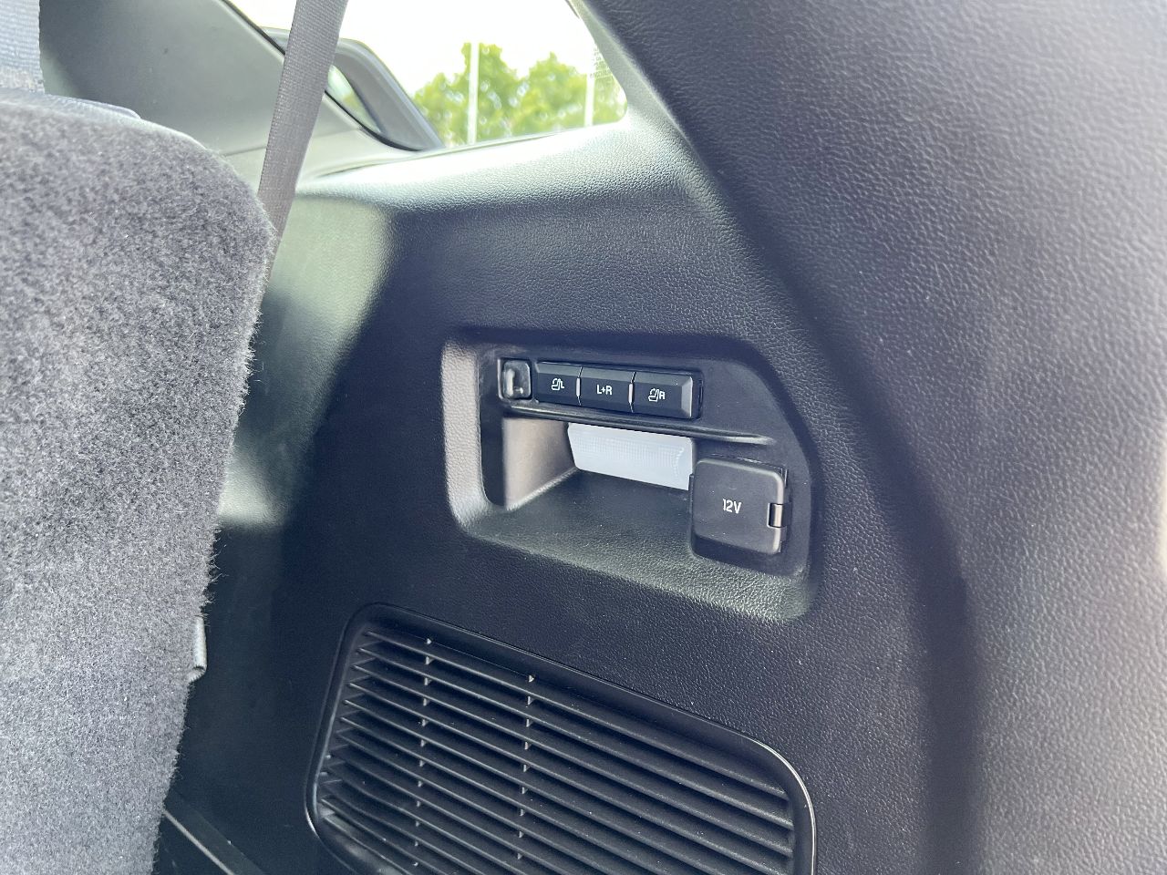 Ford Explorer - фото 45