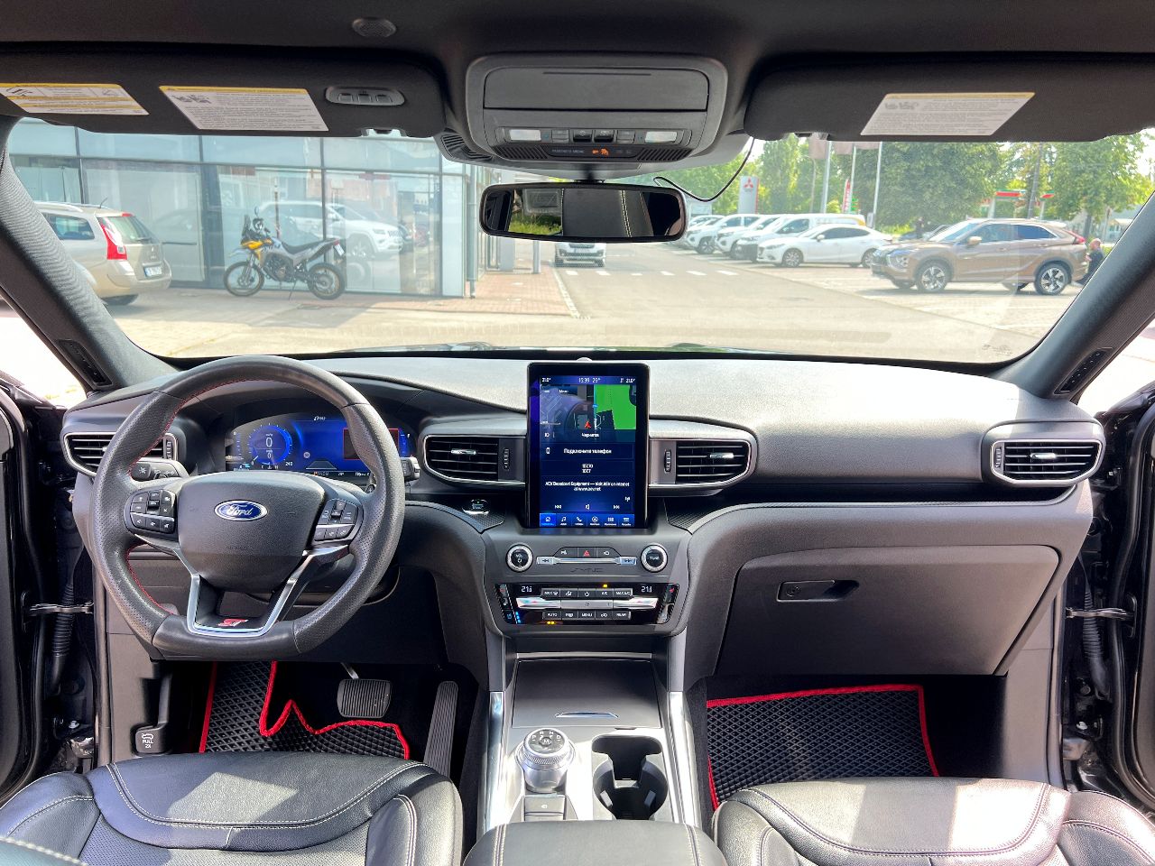 Ford Explorer - фото 32