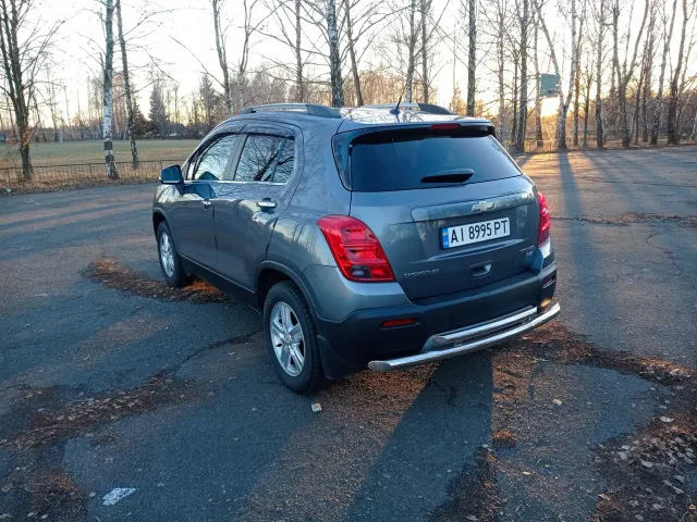 Chevrolet Tracker - фото 1