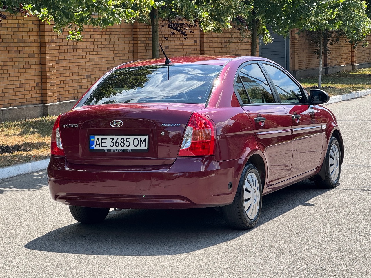 Hyundai Accent - фото 8