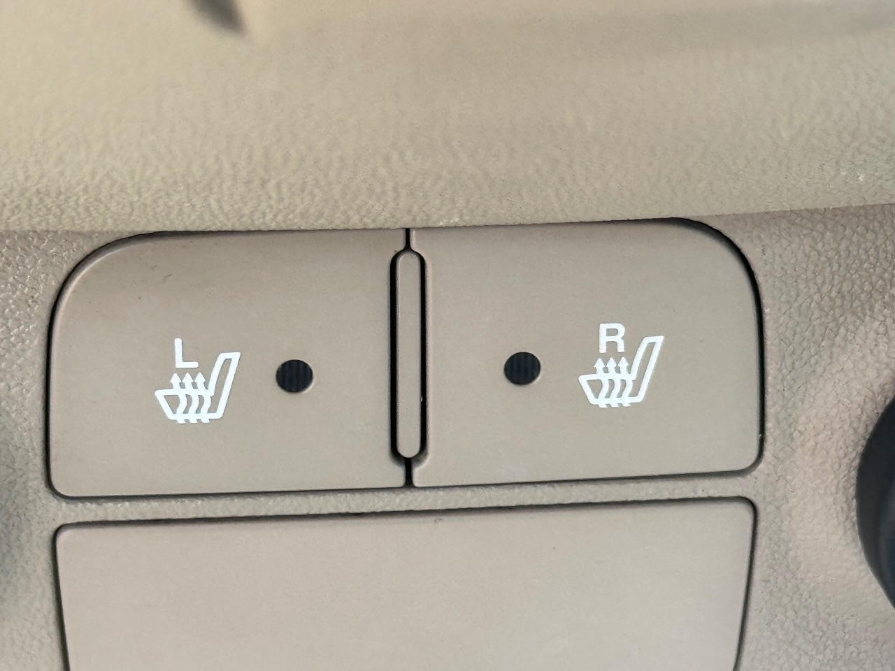 Hyundai Accent - фото 9