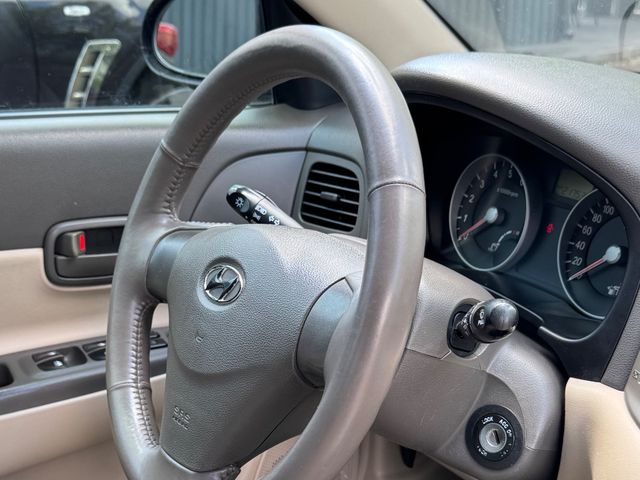 Hyundai Accent - фото 2