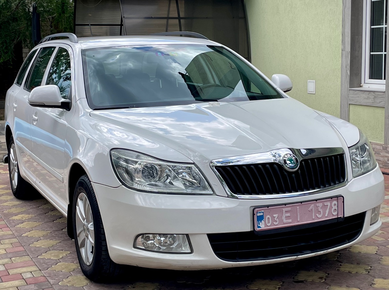 Skoda Octavia - фото 3
