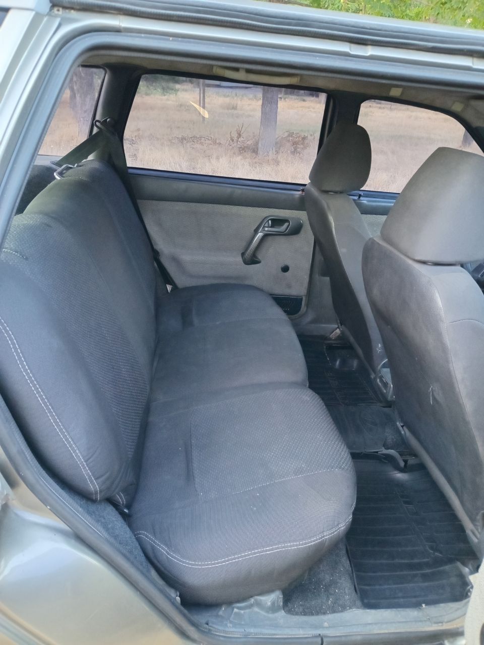 Lada (ВАЗ) 2111 - фото 2