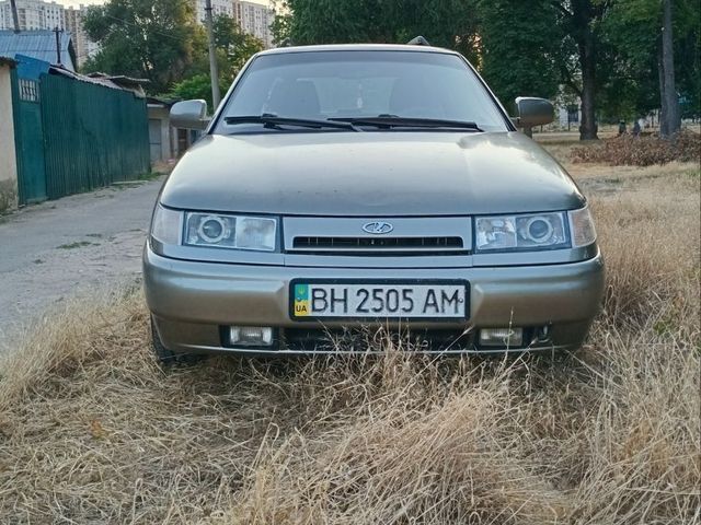 Lada (ВАЗ) 2111 - зображення 1