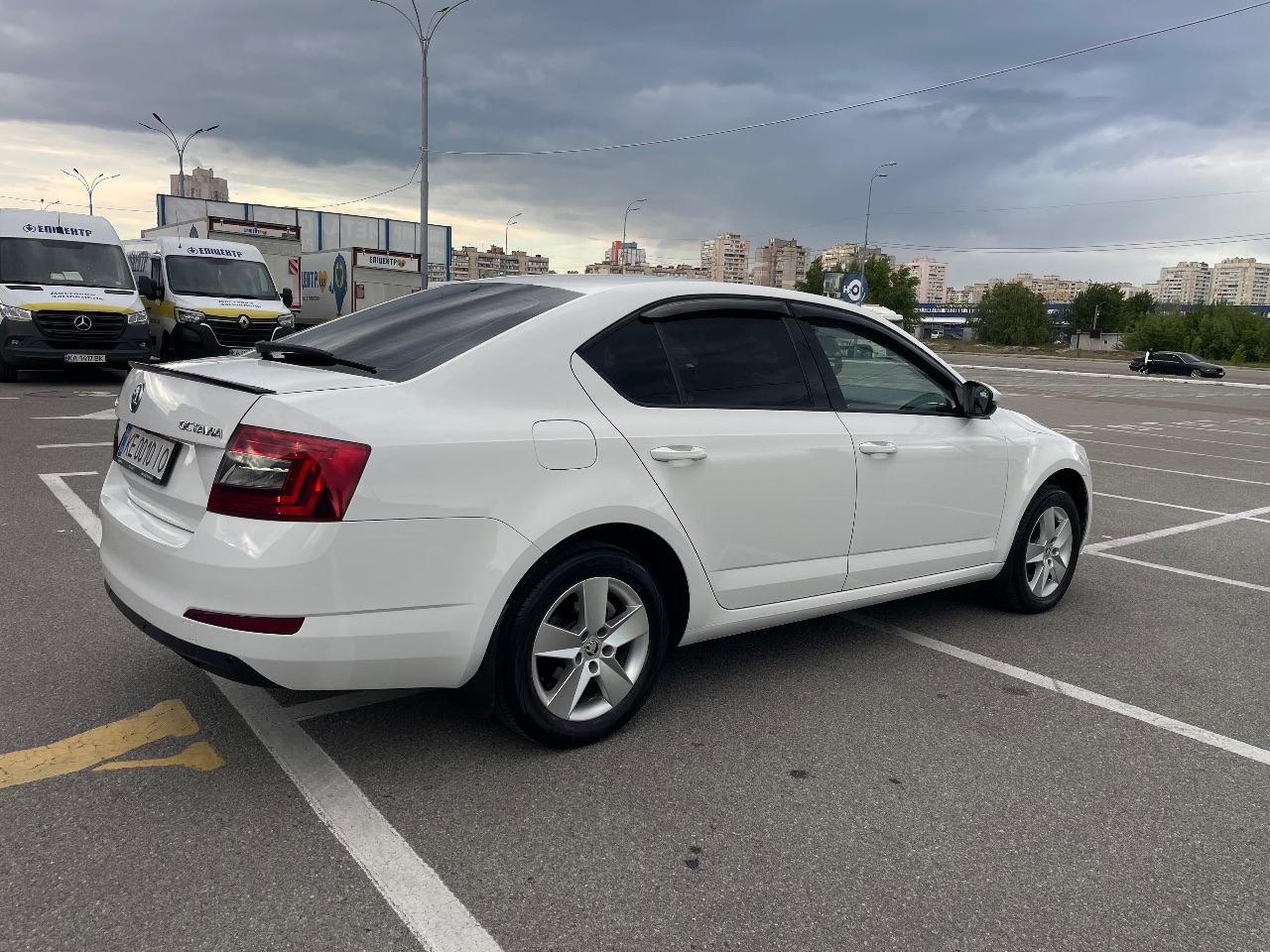 Skoda Octavia - фото 13
