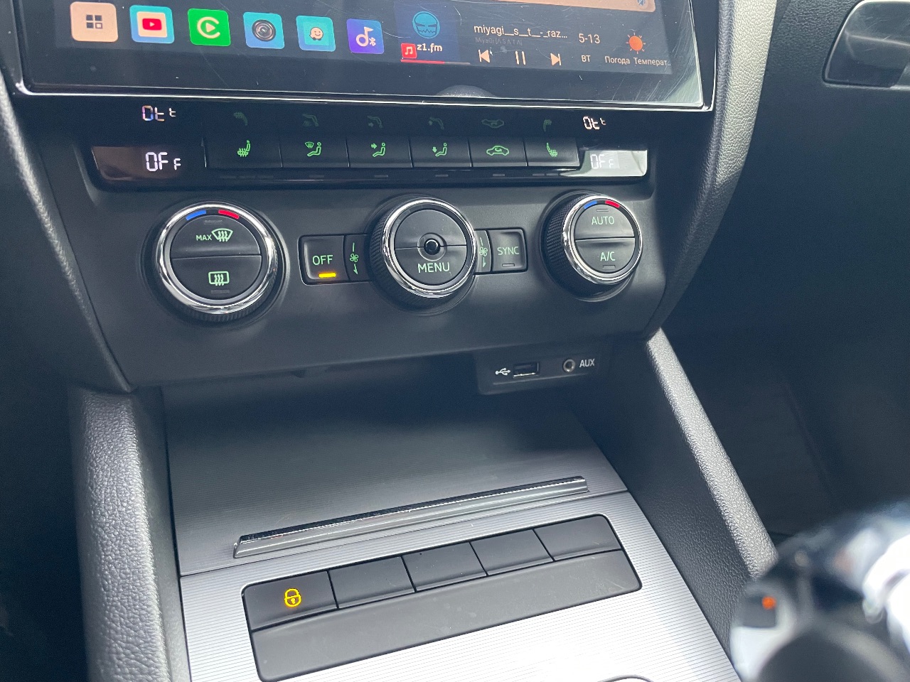 Skoda Octavia - фото 7