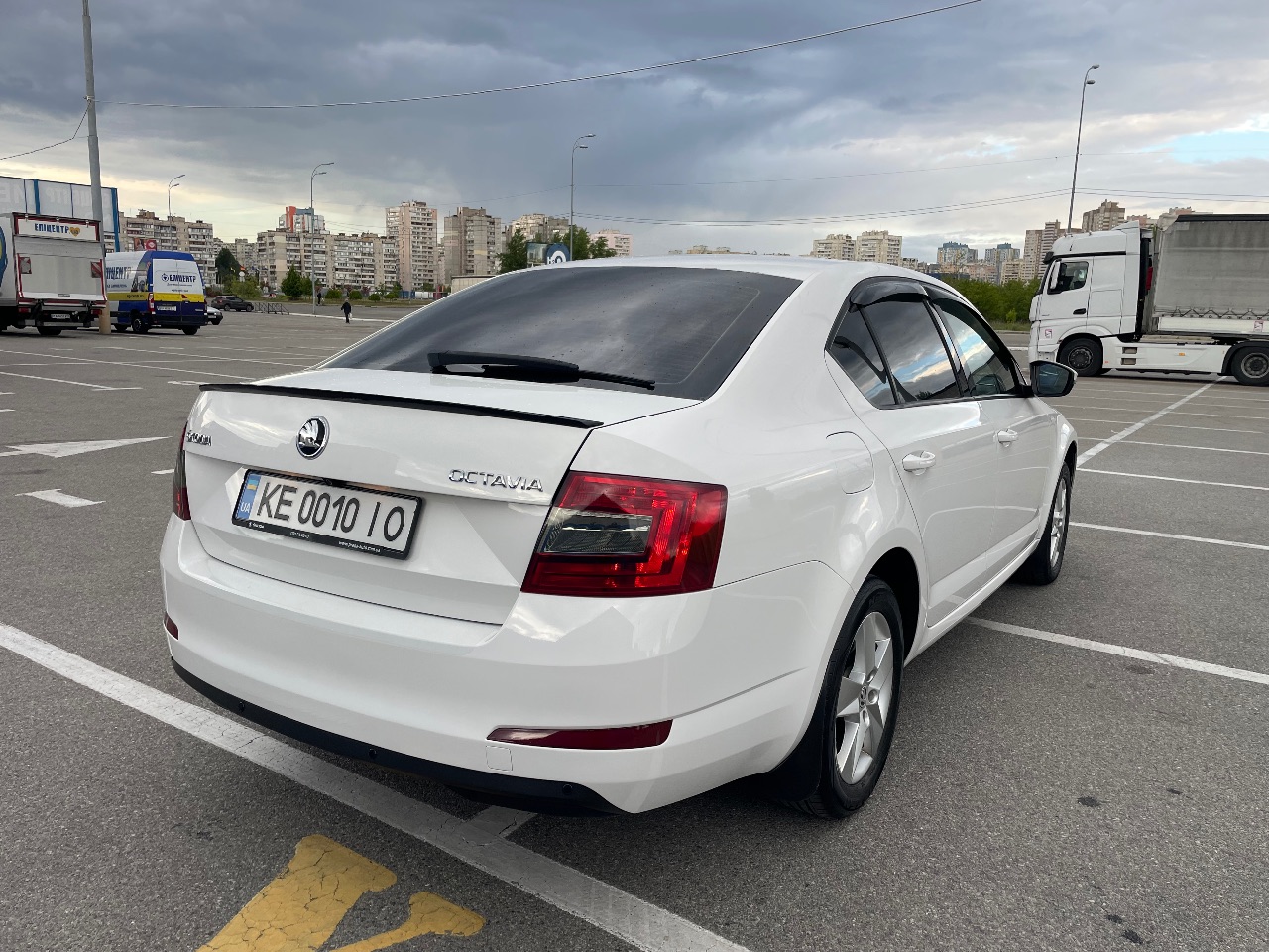 Skoda Octavia - фото 15