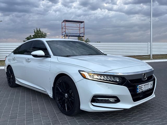Honda Accord - фото 1