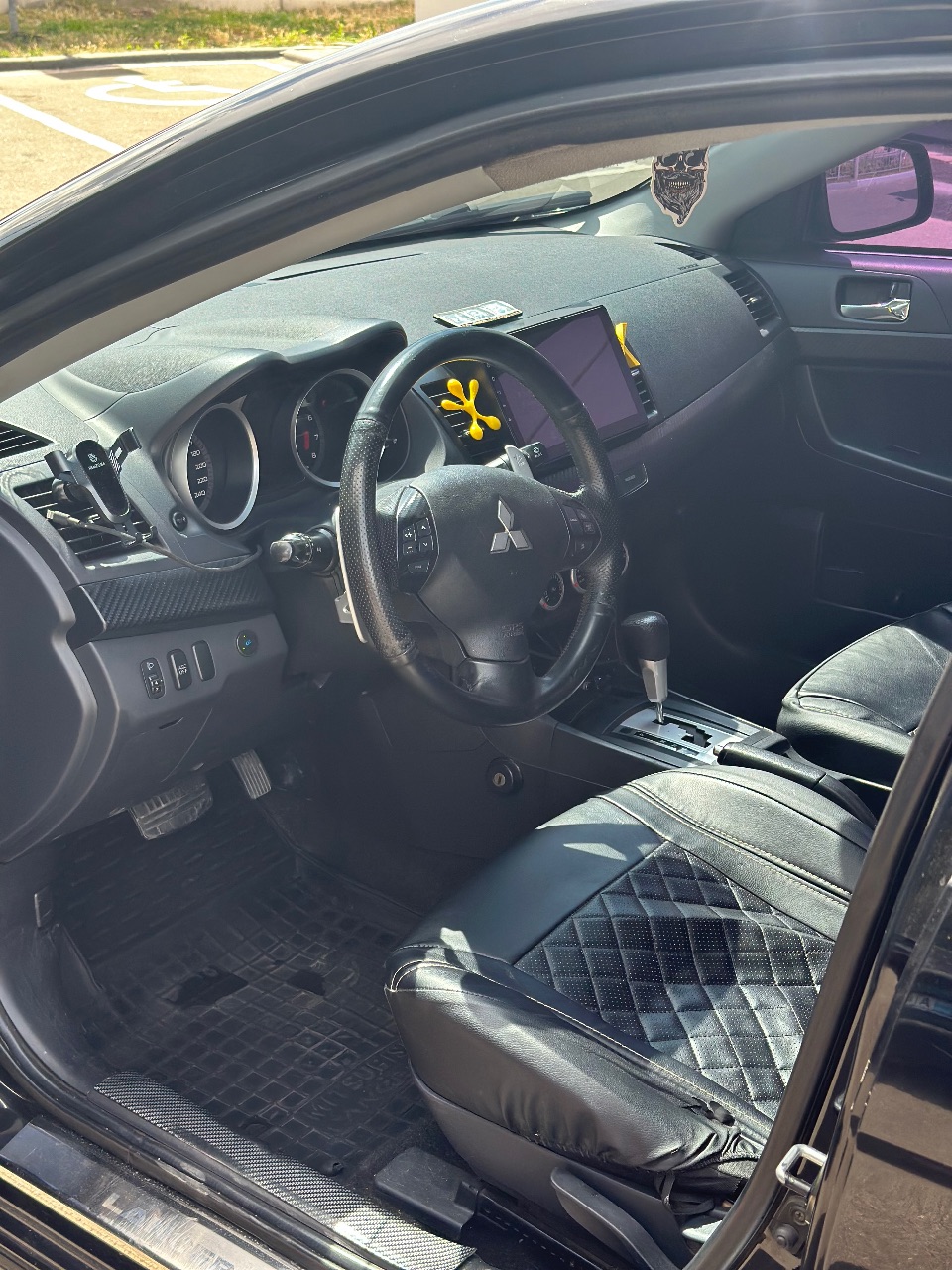 Mitsubishi Lancer - фото 4