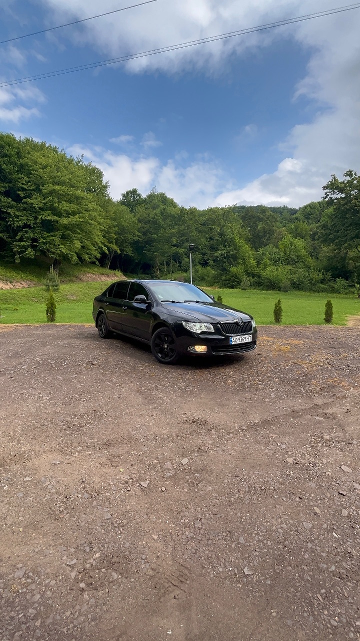 Skoda Superb - фото 1