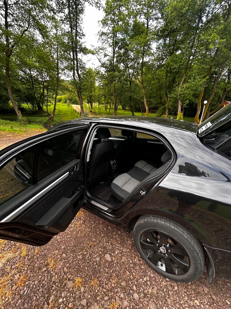 Skoda Superb - фото 5