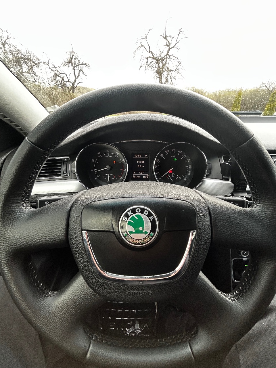 Skoda Superb - фото 3