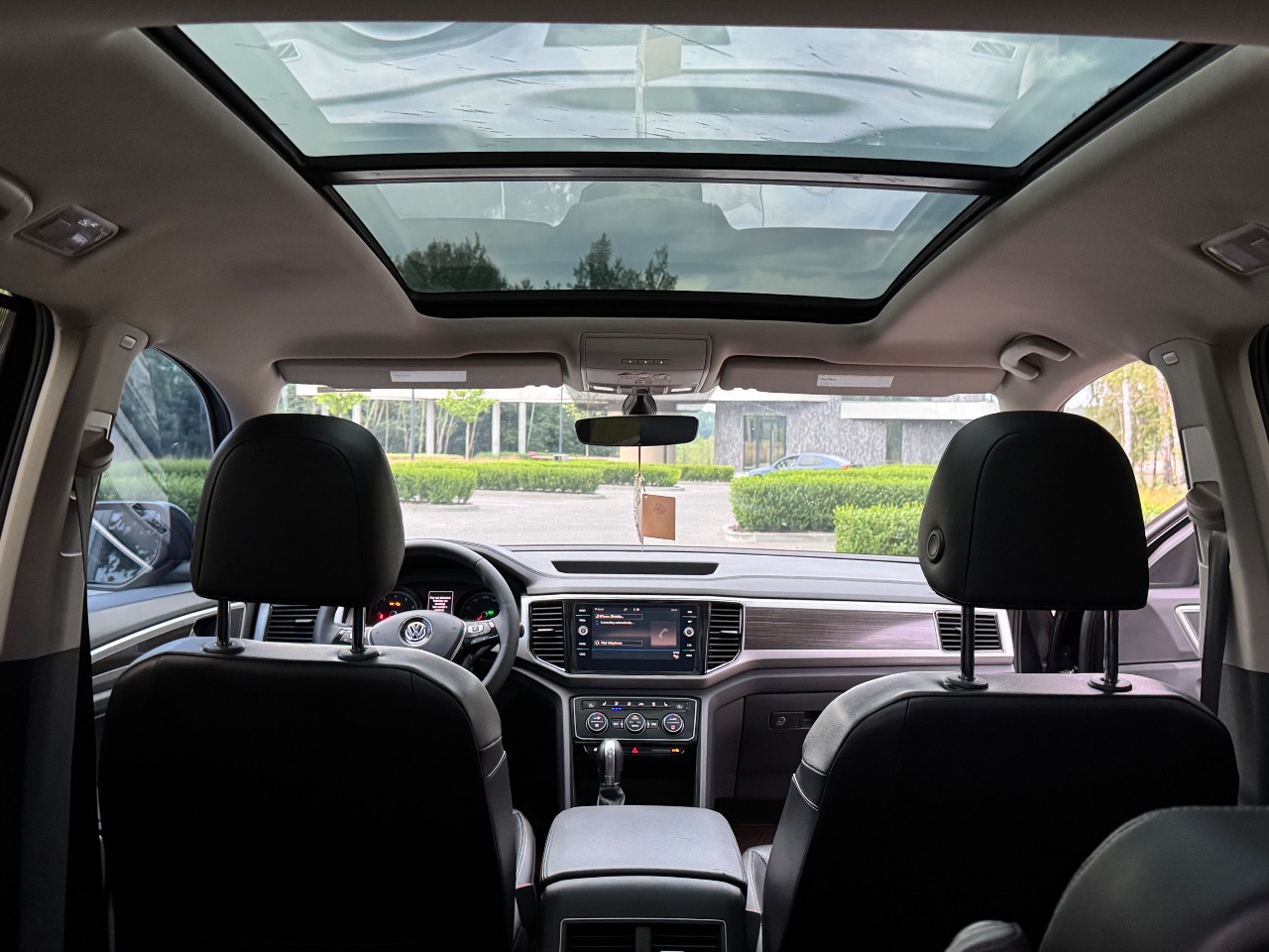 Volkswagen Atlas - фото 17