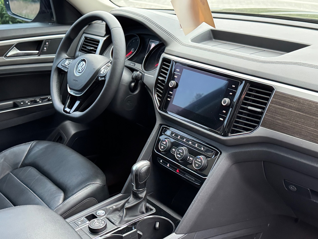 Volkswagen Atlas - фото 9