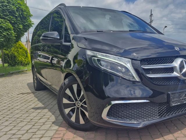Mercedes-Benz V-Класс - фото 2