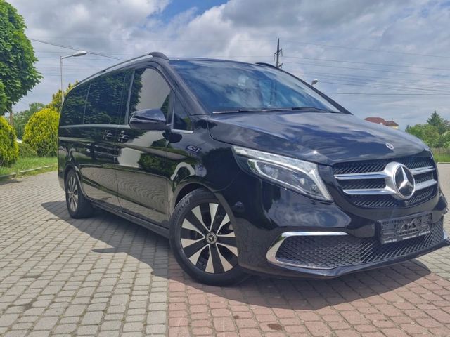 Mercedes-Benz V-Класс - фото 1