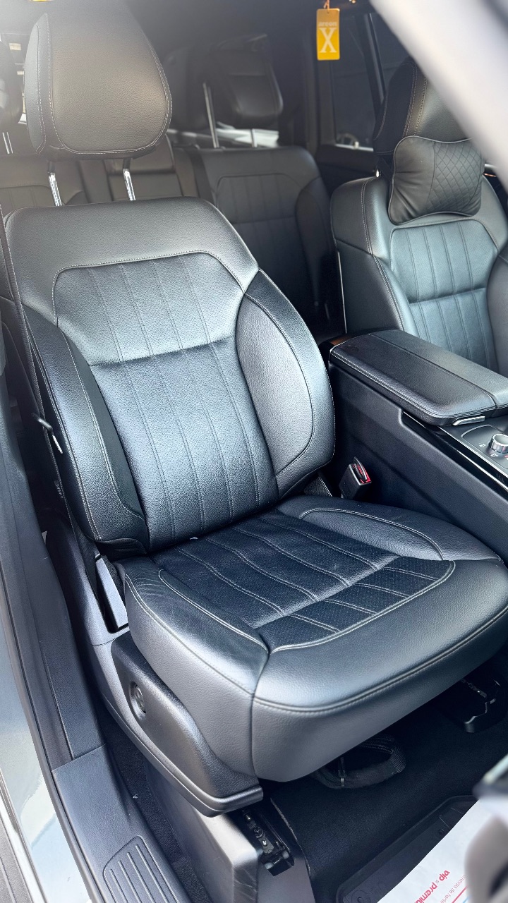 Mercedes-Benz GLS - фото 10