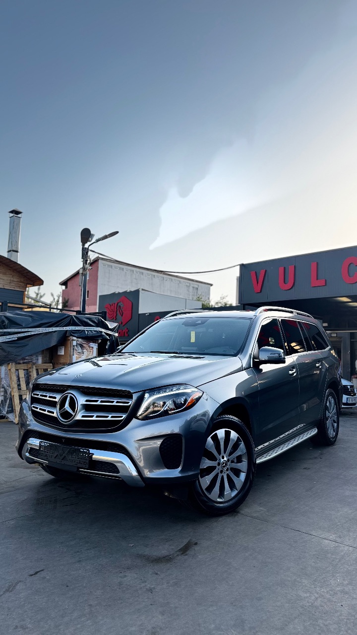 Mercedes-Benz GLS - фото 1