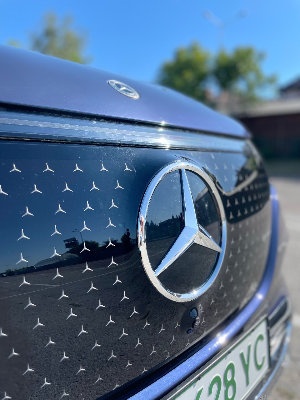 Mercedes-Benz EQE SUV - фото 6