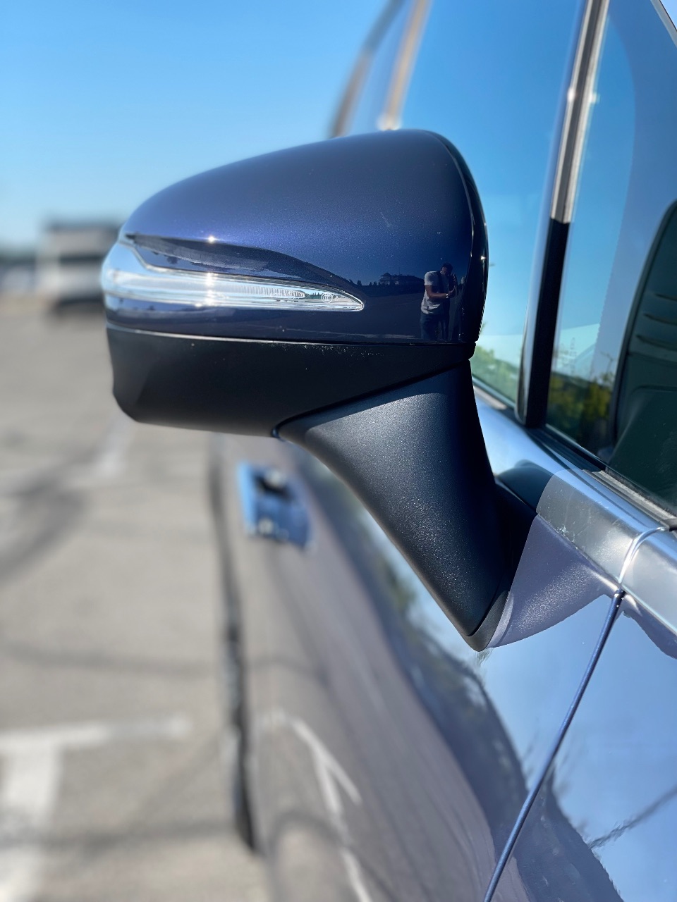 Mercedes-Benz EQE SUV - фото 25