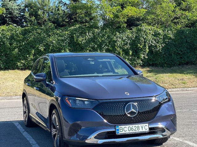 Mercedes-Benz EQE SUV - фото 1
