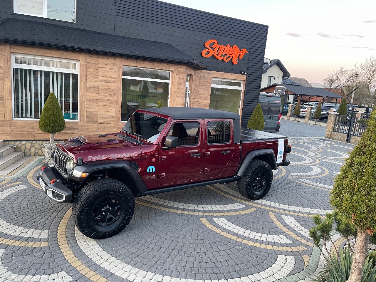 Jeep Gladiator - фото 1