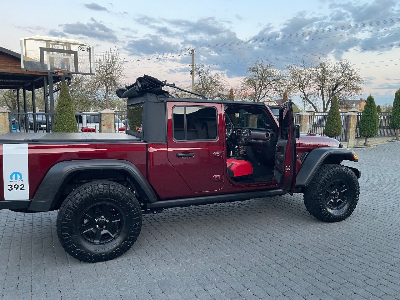 Jeep Gladiator - фото 9