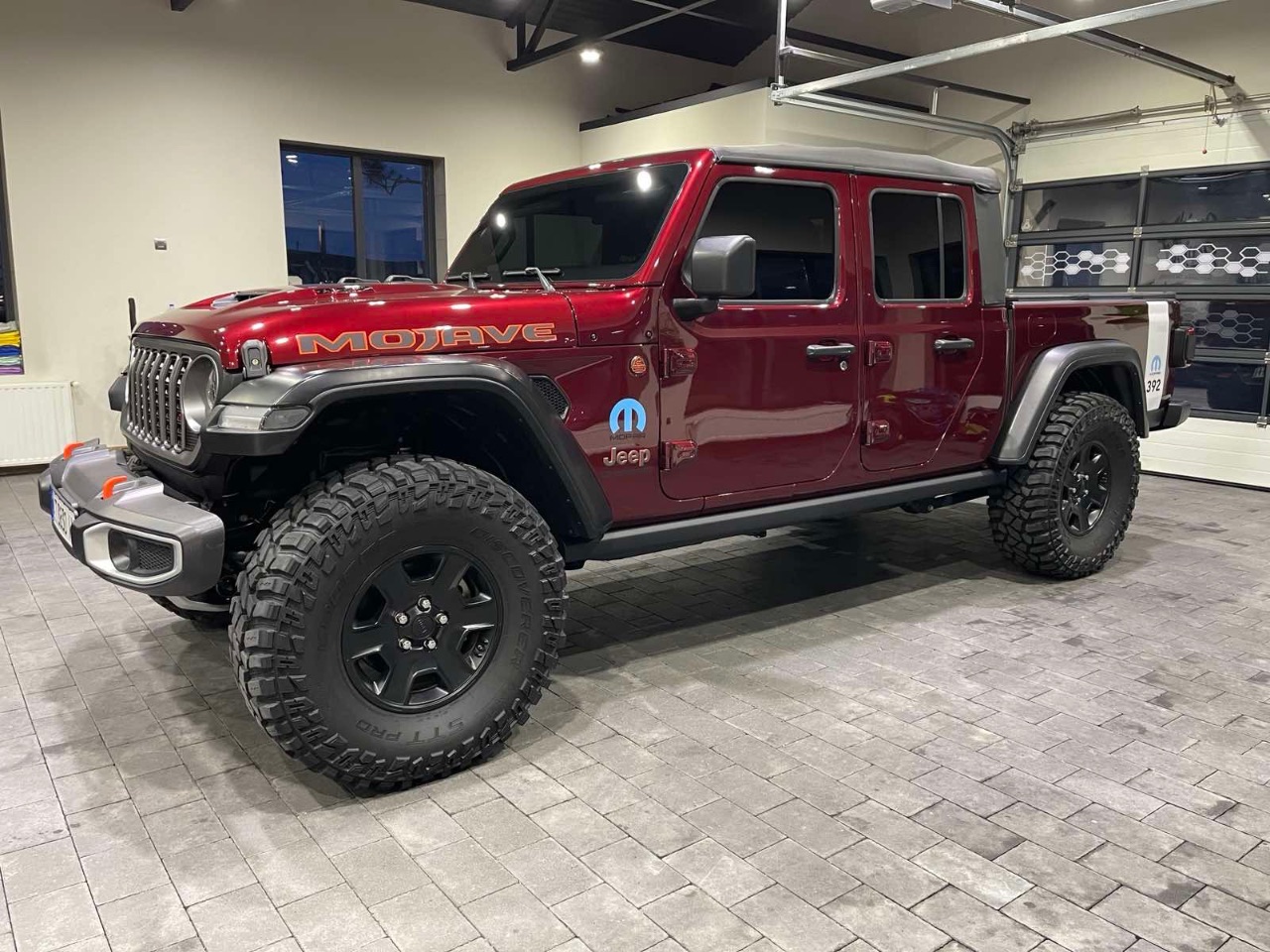 Jeep Gladiator - фото 2