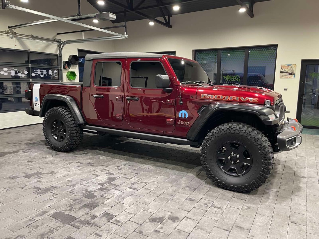 Jeep Gladiator - фото 30