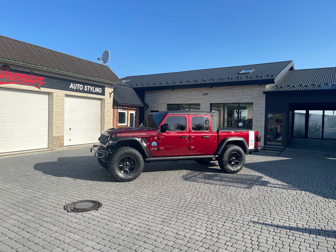 Jeep Gladiator - фото 10