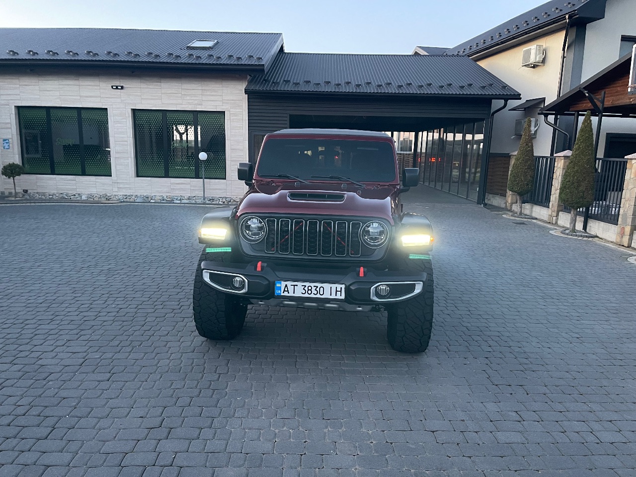Jeep Gladiator - фото 27