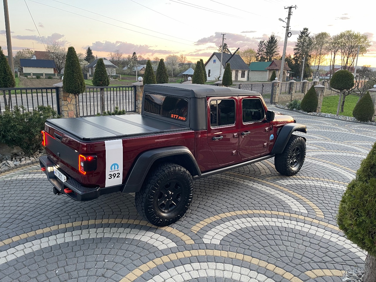 Jeep Gladiator - фото 18
