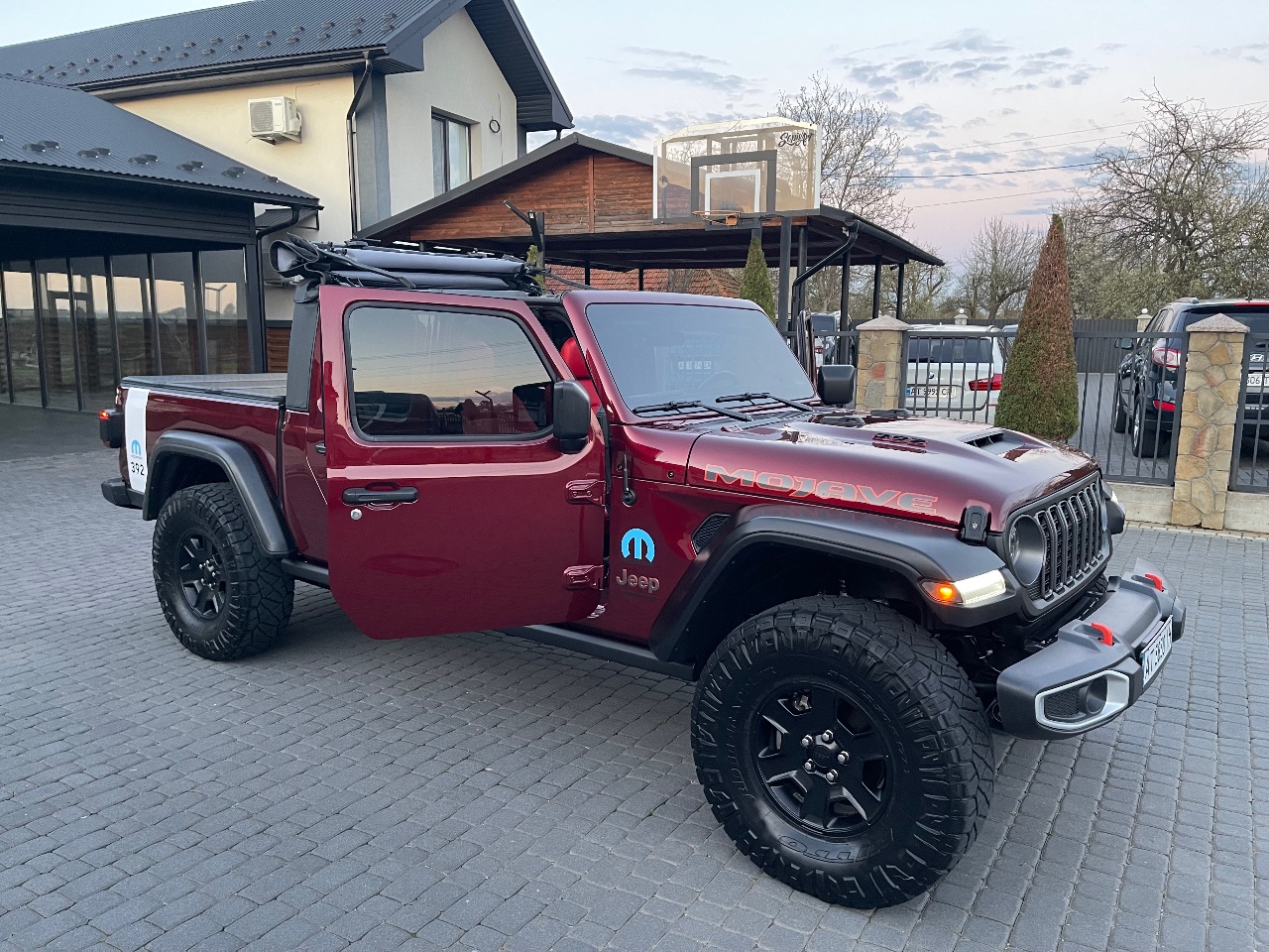 Jeep Gladiator - фото 17