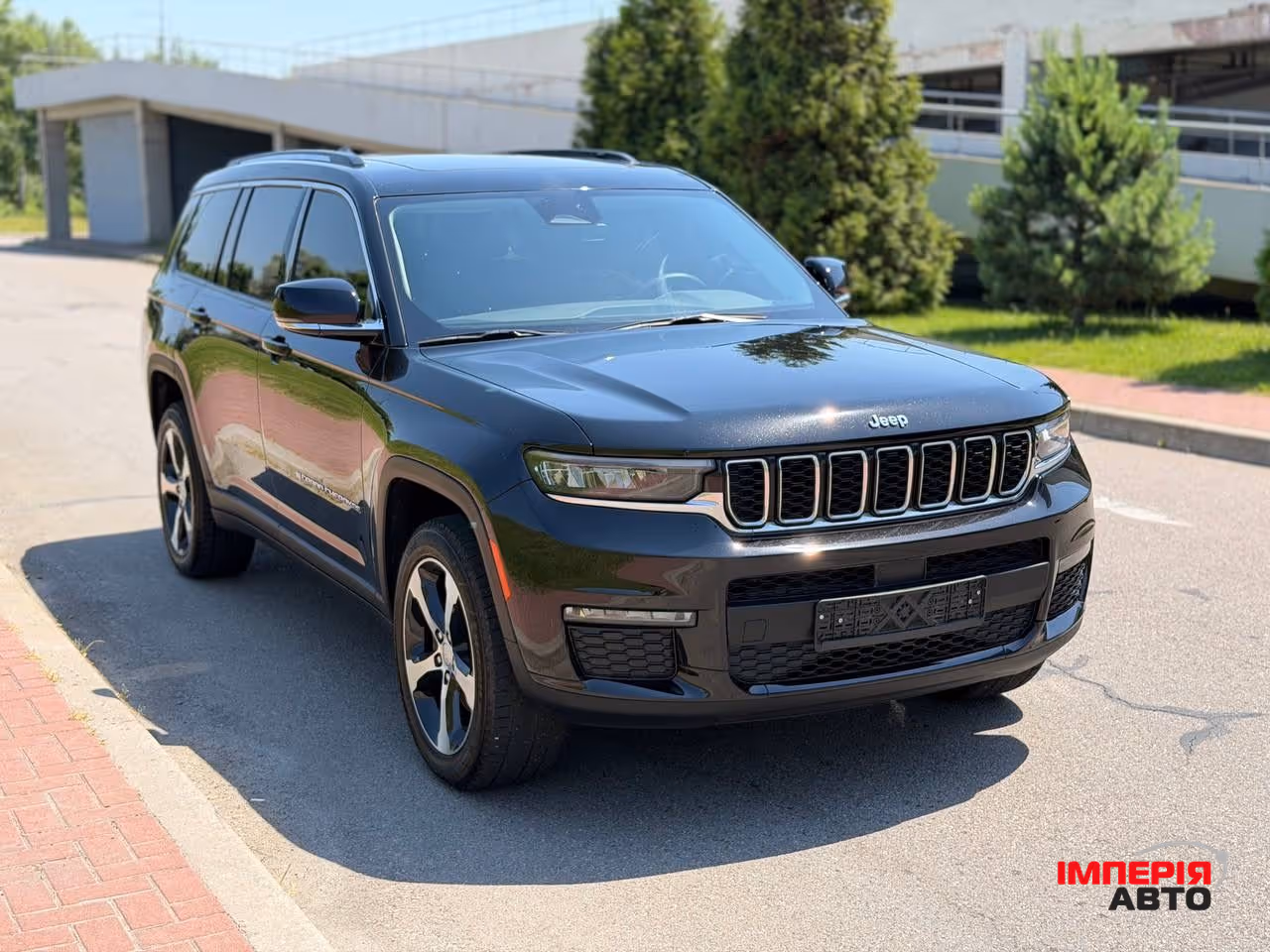 Jeep Grand Cherokee - фото 6
