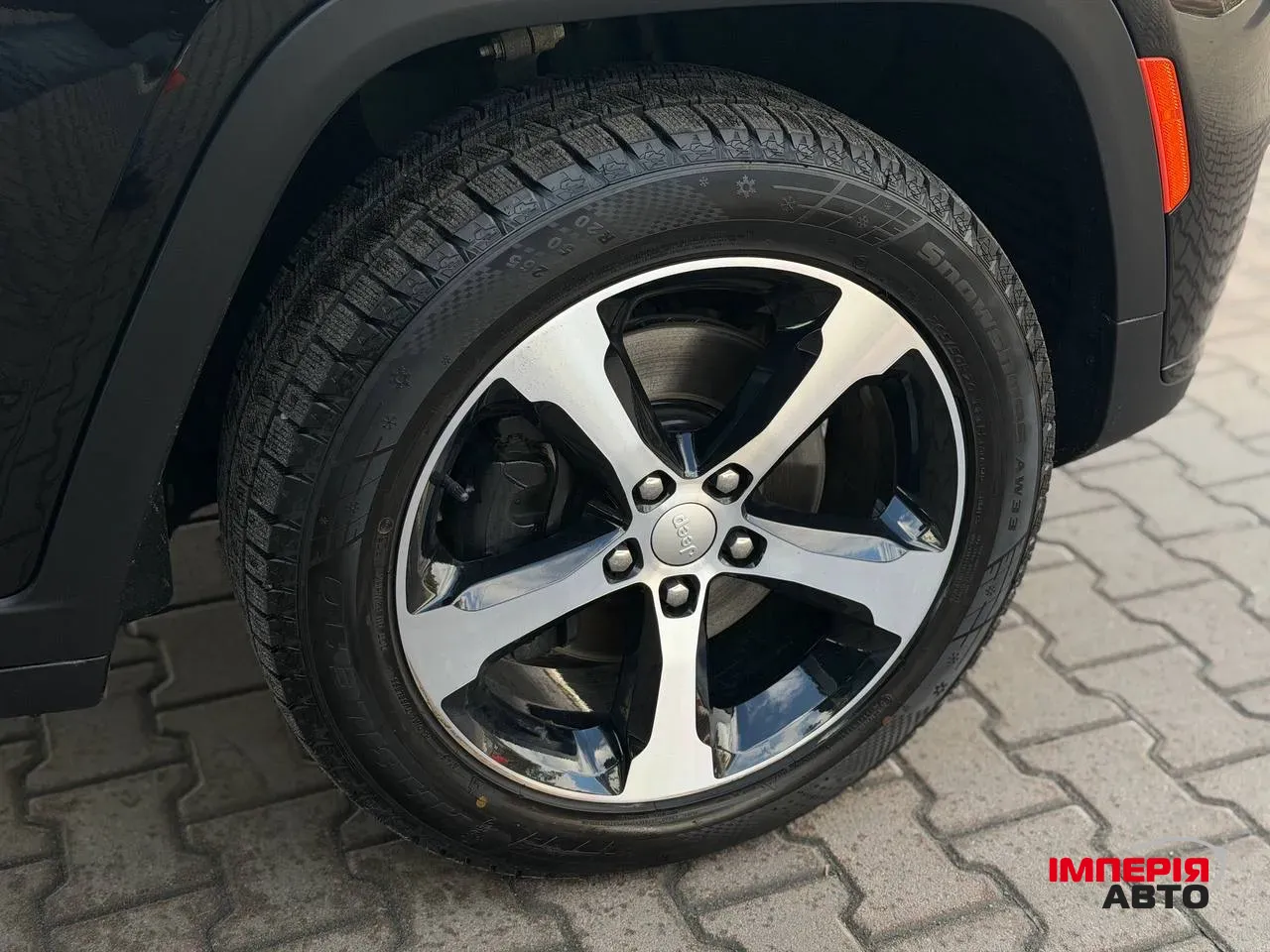 Jeep Grand Cherokee - фото 36