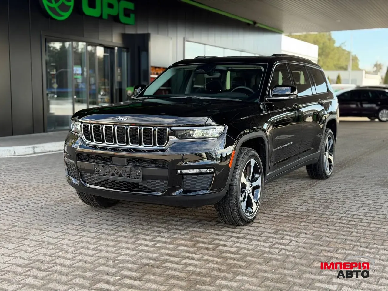 Jeep Grand Cherokee - фото 3