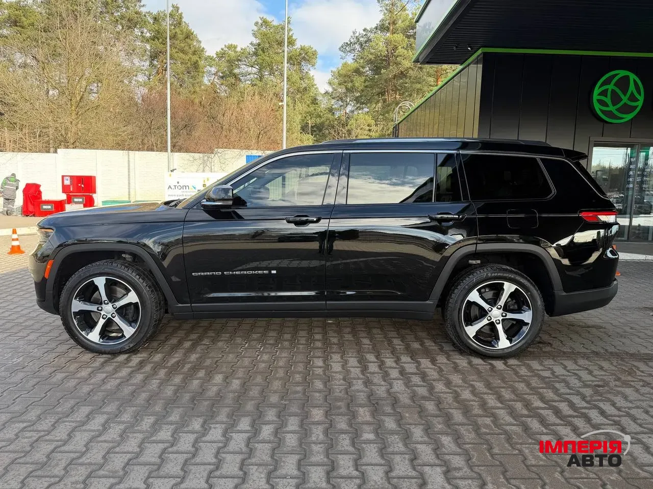 Jeep Grand Cherokee - фото 20