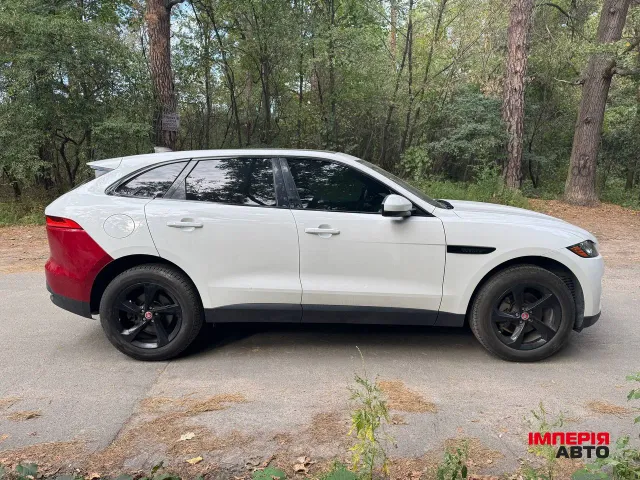 Jaguar F-Pace - фото 5