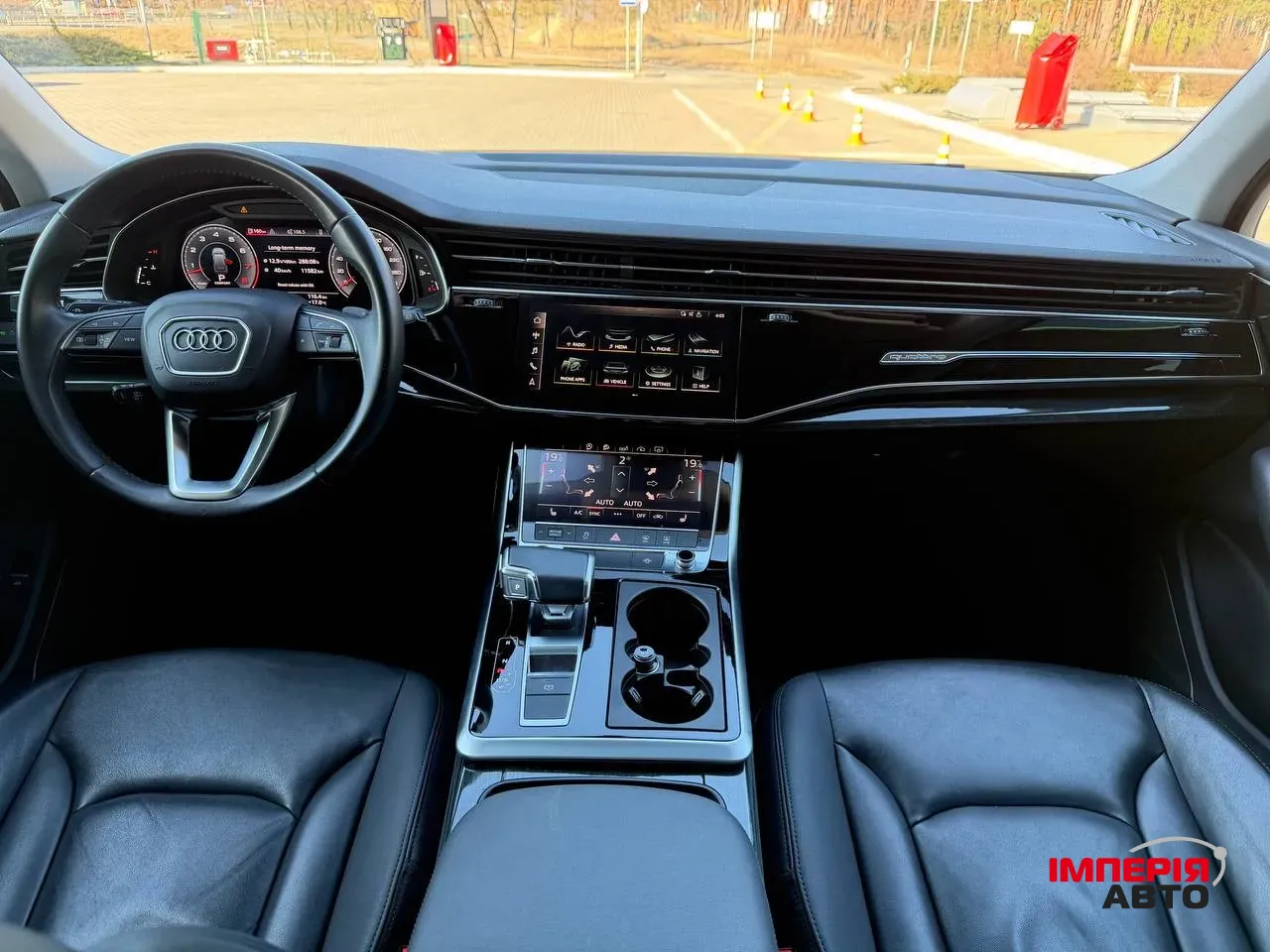 Audi Q7 - фото 31