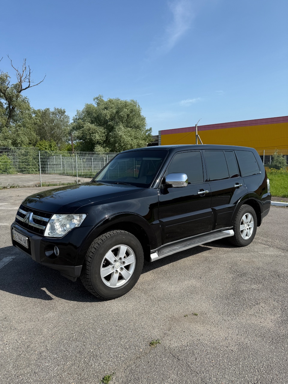 Mitsubishi Pajero - фото 3