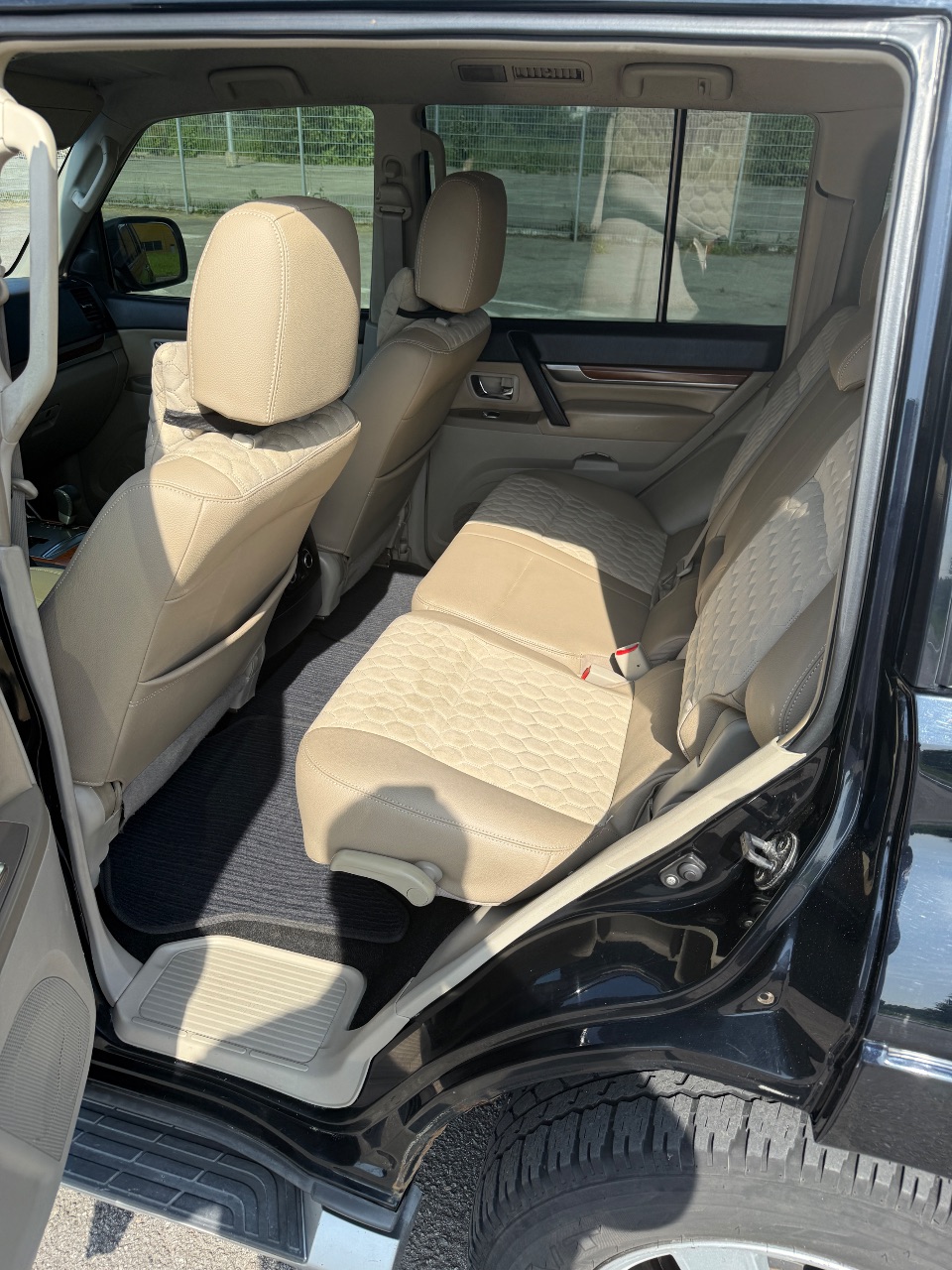 Mitsubishi Pajero - фото 10