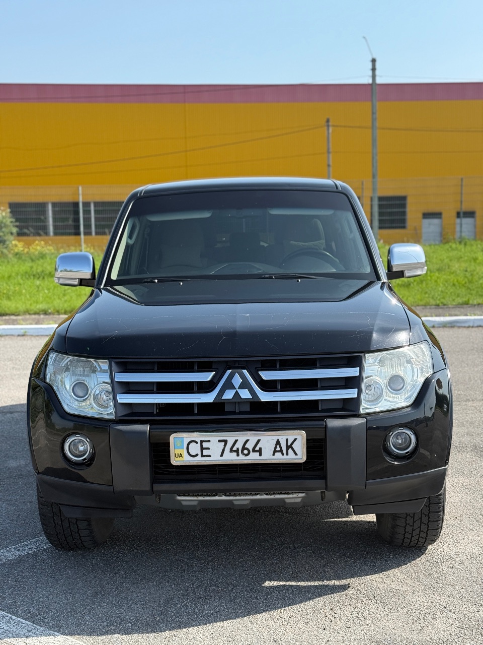 Mitsubishi Pajero - фото 2