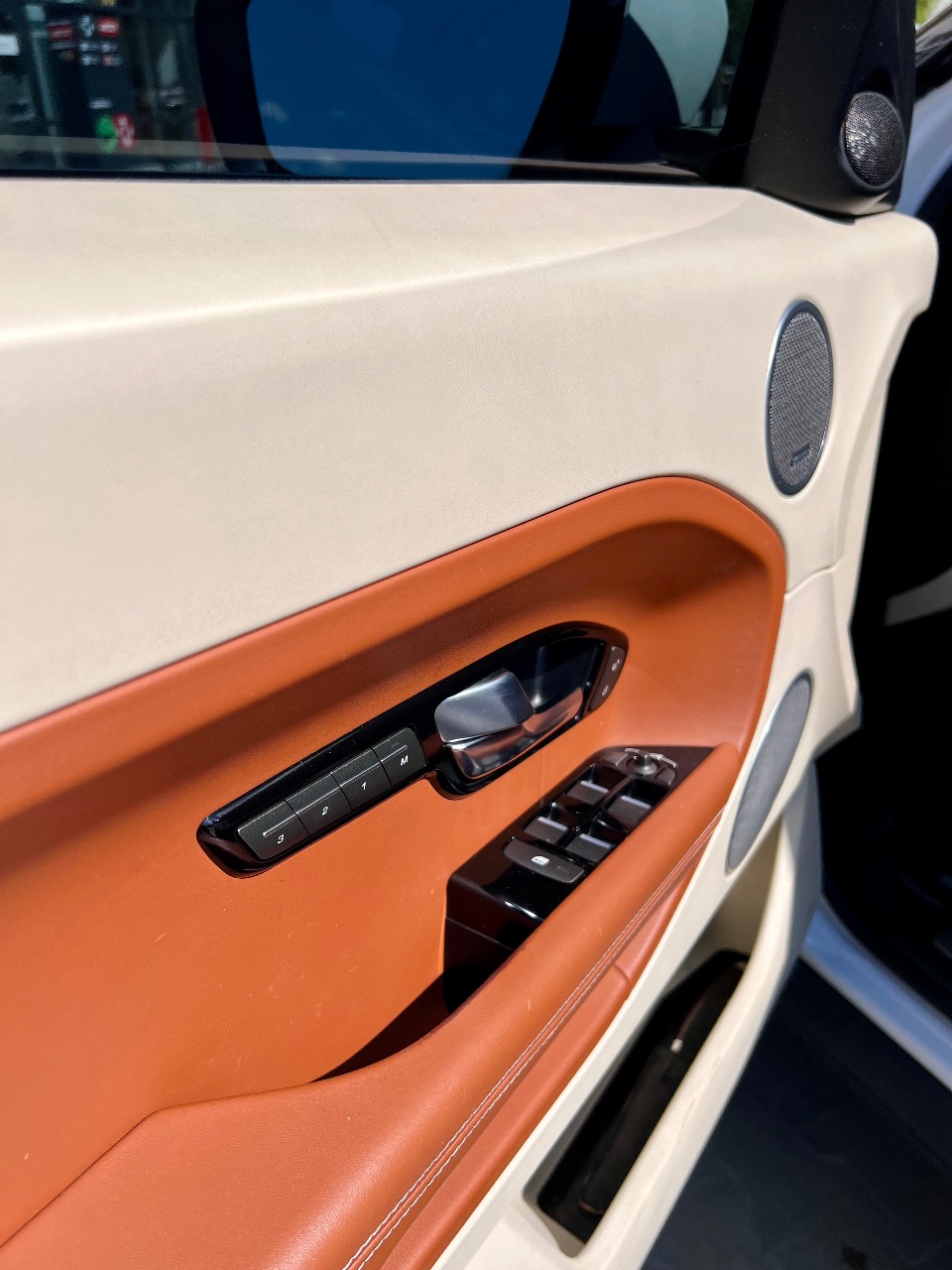 Land Rover Range Rover Evoque - фото 10