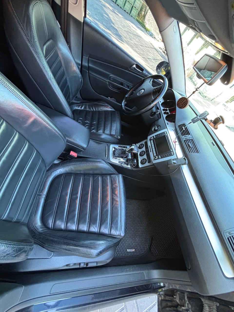 Volkswagen Passat - фото 5