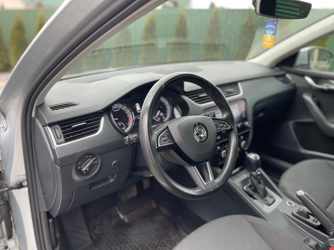 Skoda Octavia - фото 9