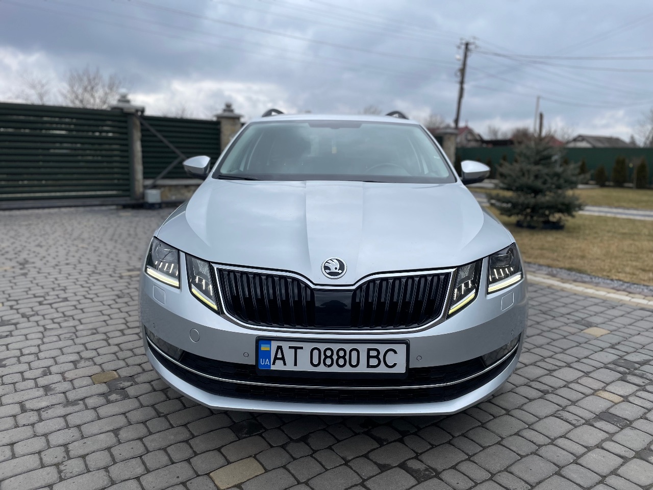 Skoda Octavia - фото 3